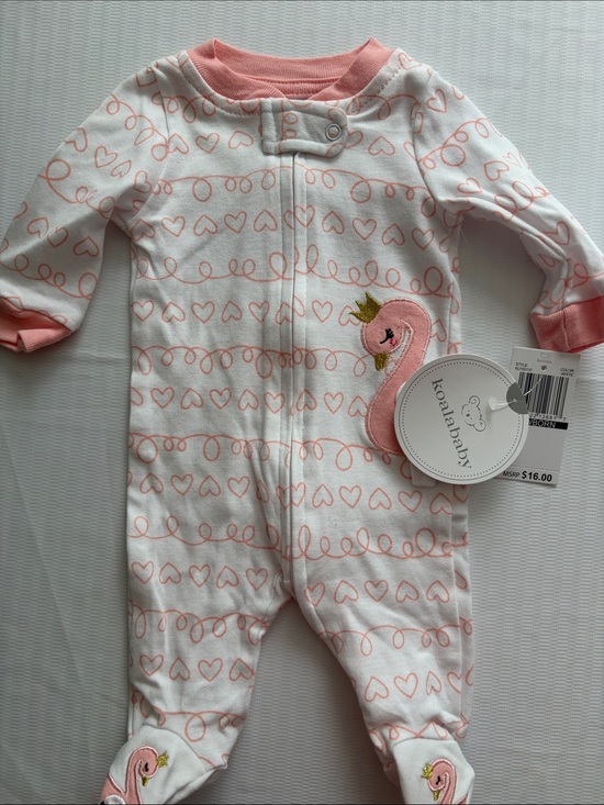 Koala Kids Other - Koala Kids Pink & White Heart-Print Baby Footed One-Piece